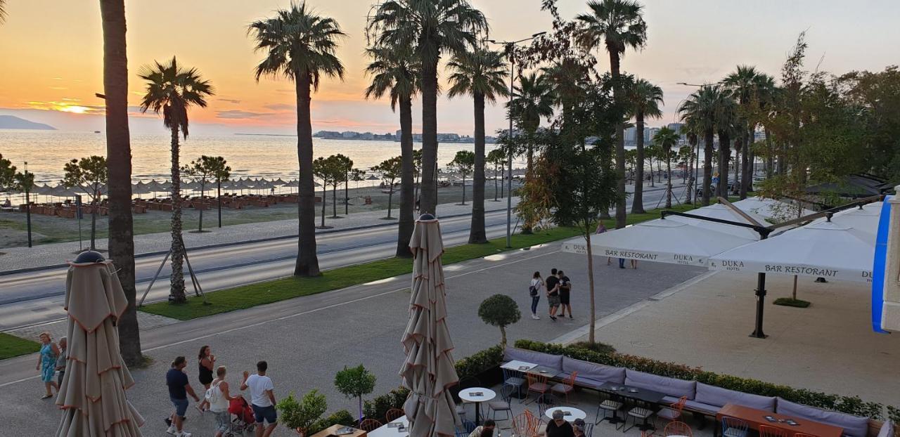 Lungomare Luxury Sea View Apartaments Vlorë エクステリア 写真