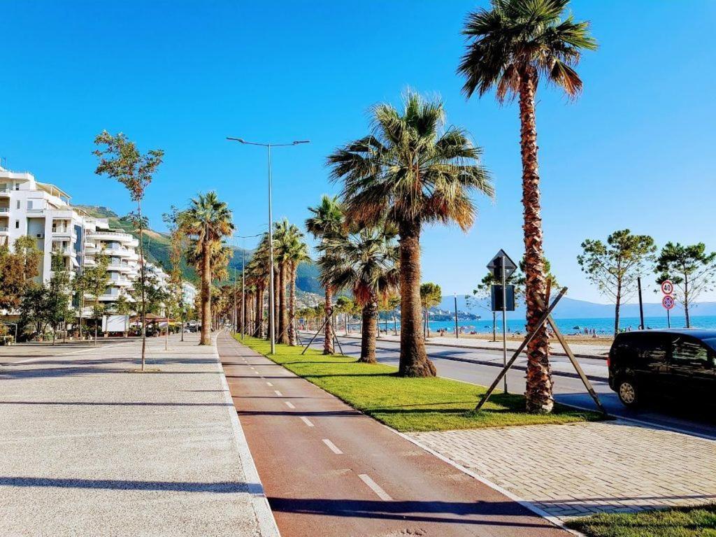 Lungomare Luxury Sea View Apartaments Vlorë エクステリア 写真