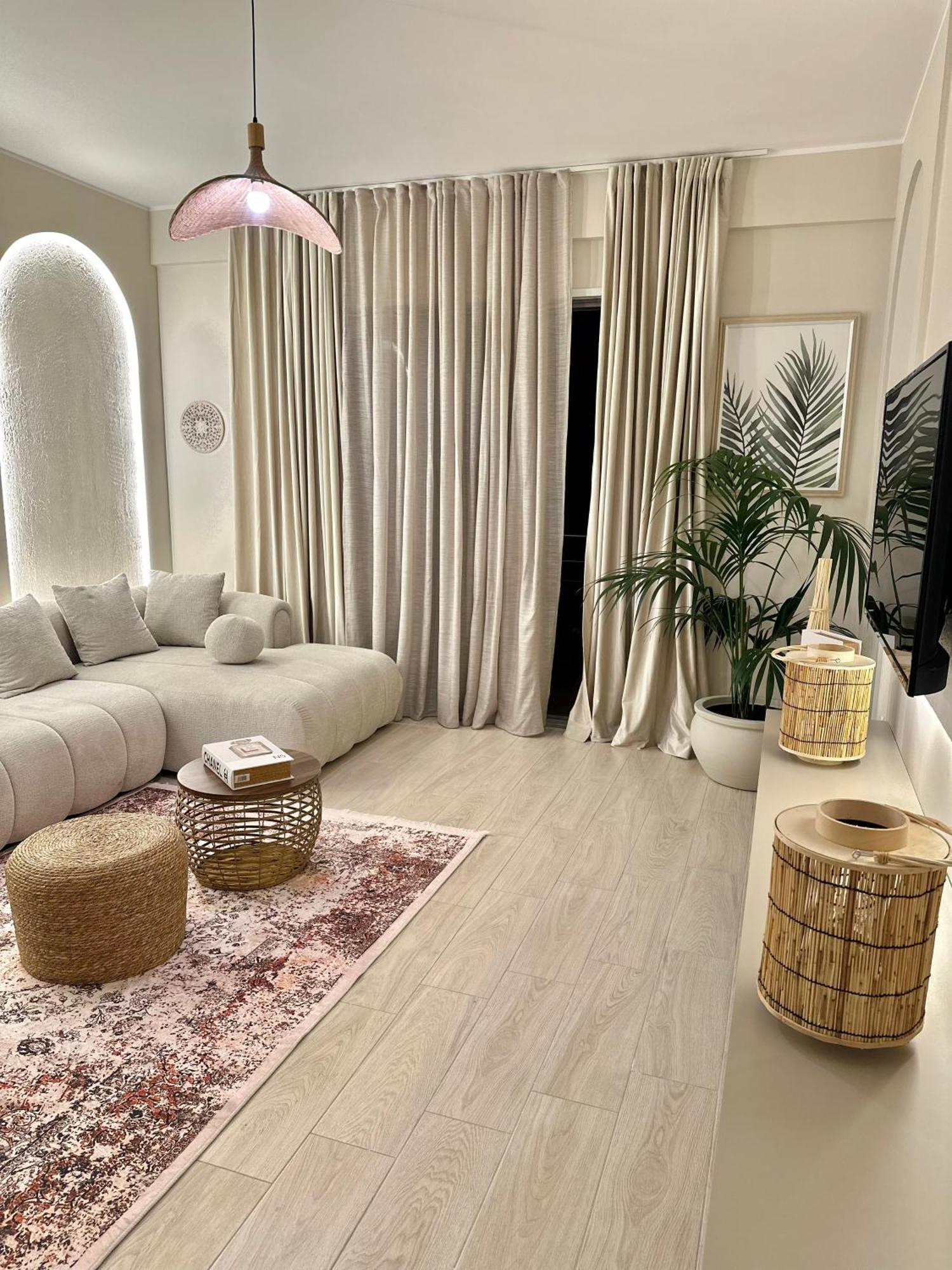 Lungomare Luxury Sea View Apartaments Vlorë エクステリア 写真